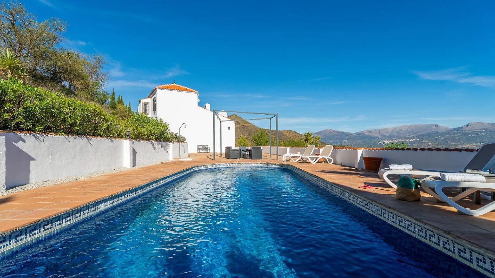 Bravo Spectacular Views Villa Vinuela