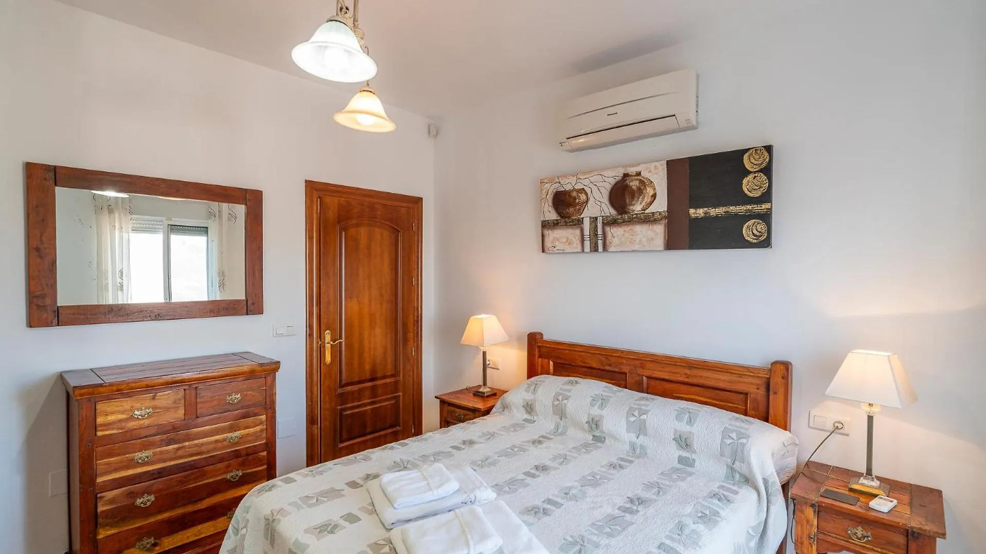 Bravo Spectacular Views Villa Vinuela Spain