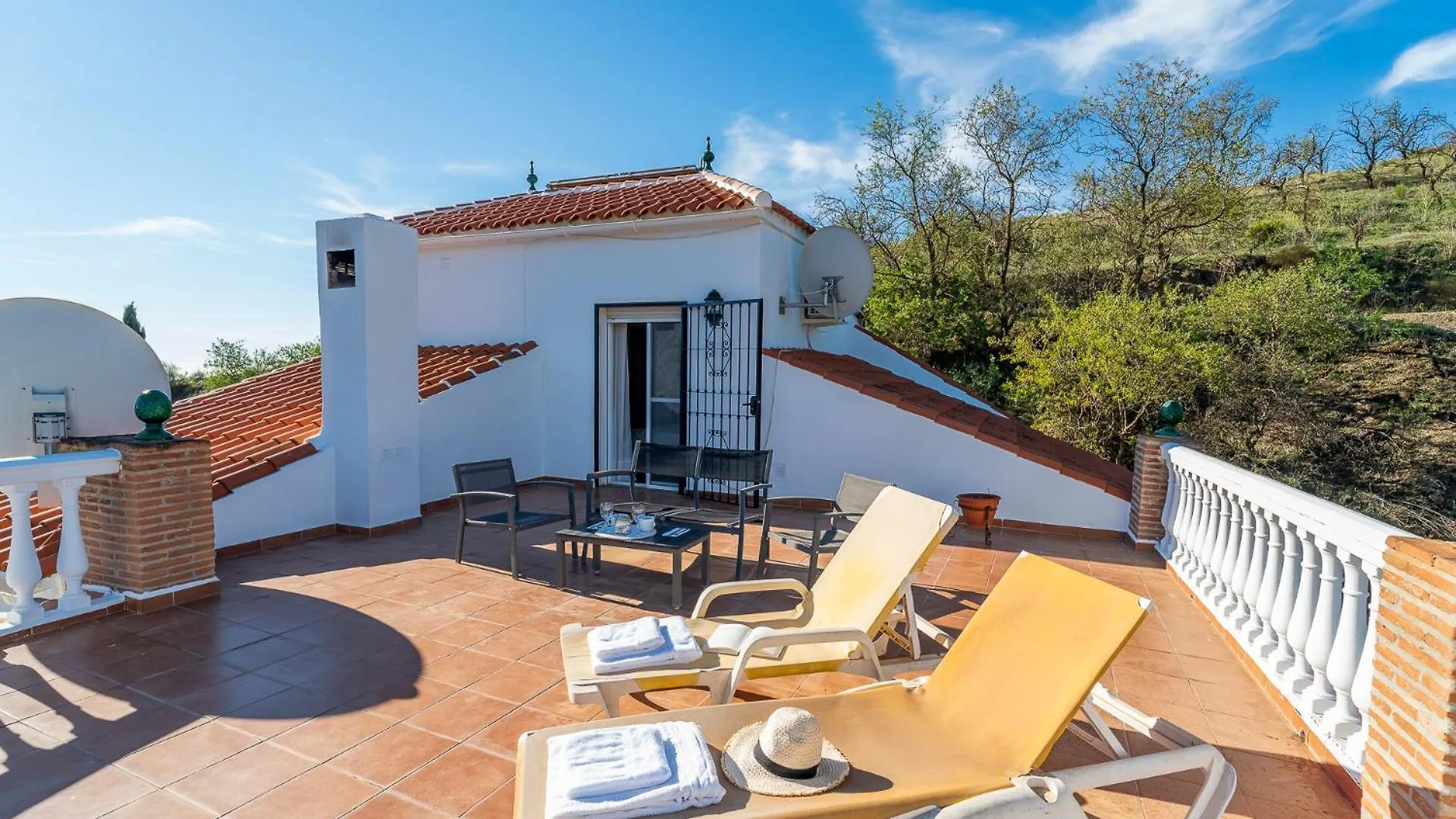 Bravo Spectacular Views Villa Vinuela Spain